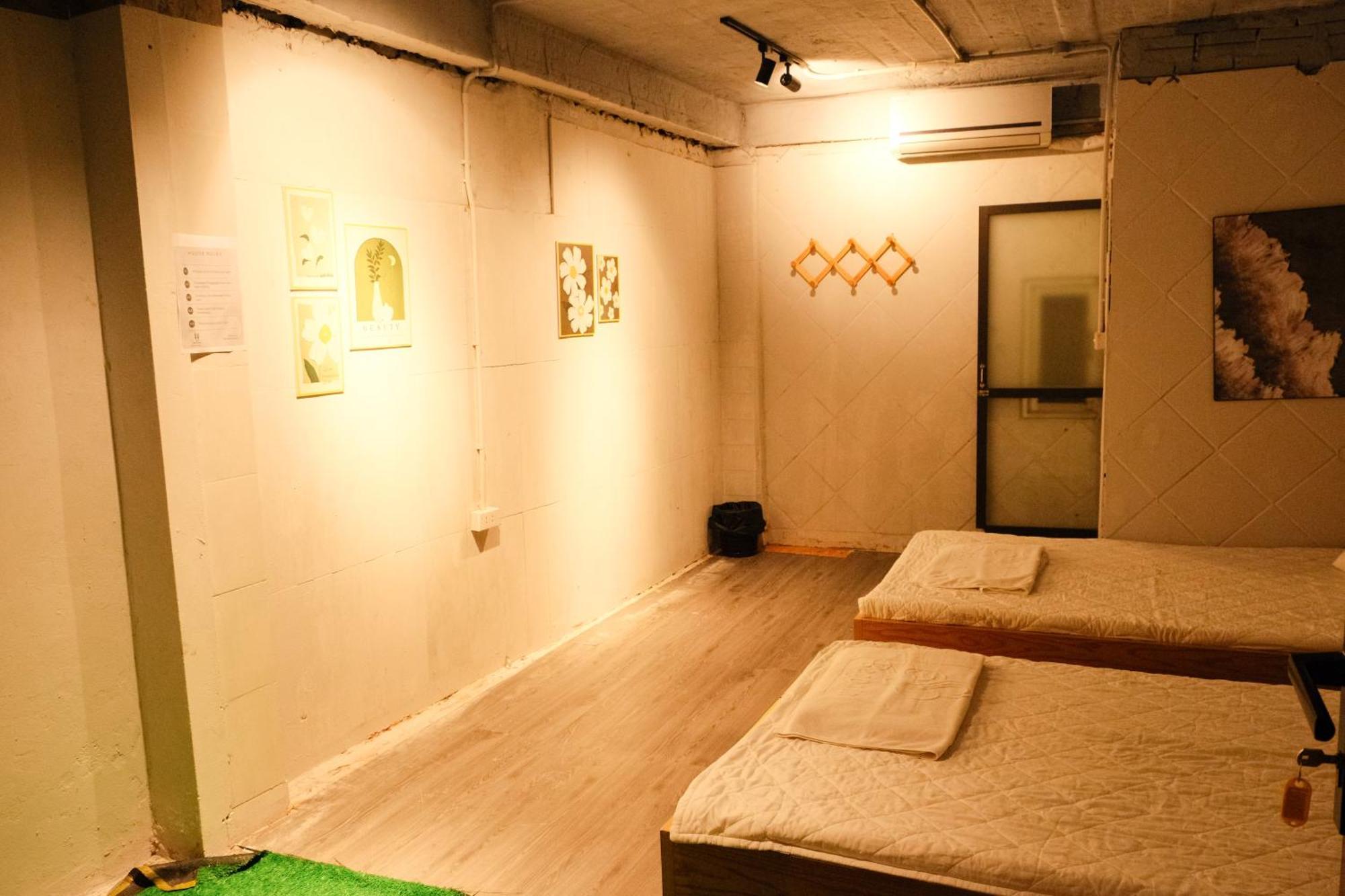 Ubuntu Homestay & Tours Hanoï Extérieur photo